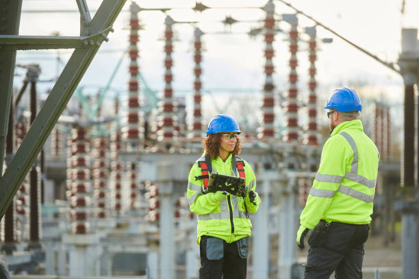 Best Affordable Electrician  in Laredo, TX